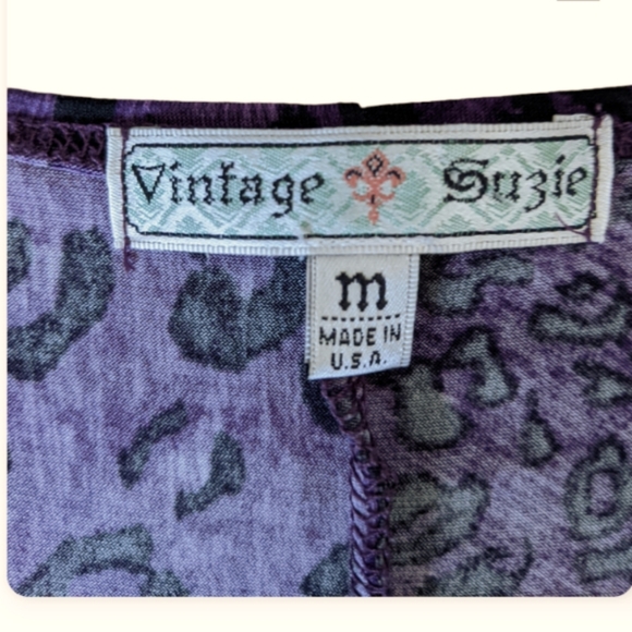 Size M, Woman's Tee, Purple print - Picture 3 of 3